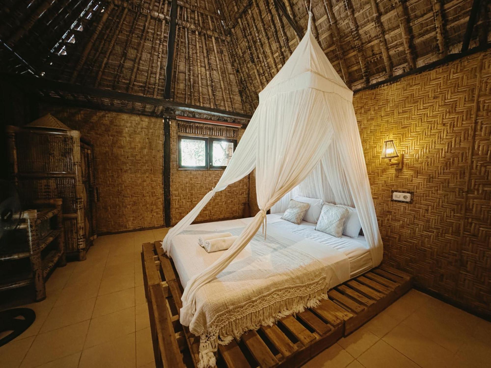Sasak Experience Hotell Kuta  Exteriör bild
